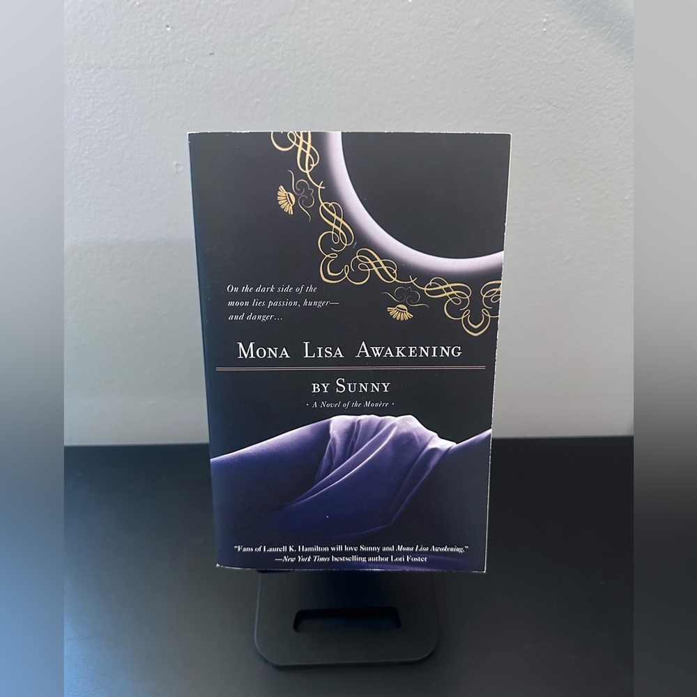Mona Lisa Awakening Paperback Book By Sunny A Novel of the Monere Book